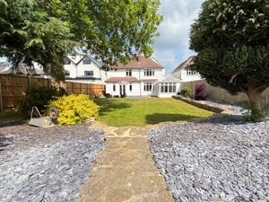 Photo 21- click for photo gallery